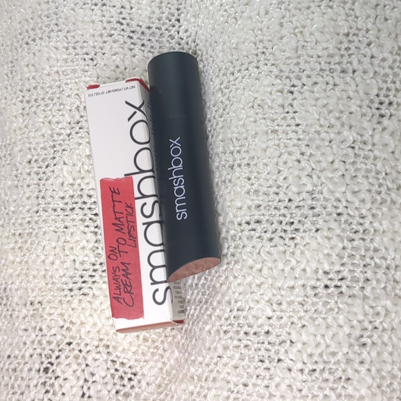 Smashbox Always On Cream to Matte Lipstick in OUT LOUD, 2g/0.07oz - Picture 7 of 14
